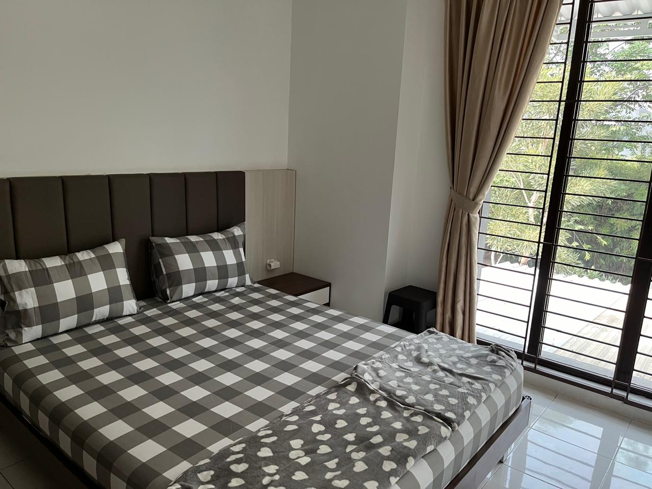 Rumah Disewakan Fully Furnished di Lippo Cikarang